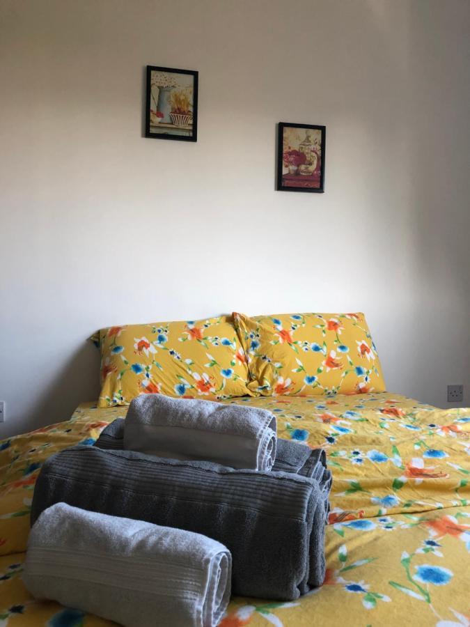 Reflex Apartment Spacious And Comfortable Нікосія Екстер'єр фото