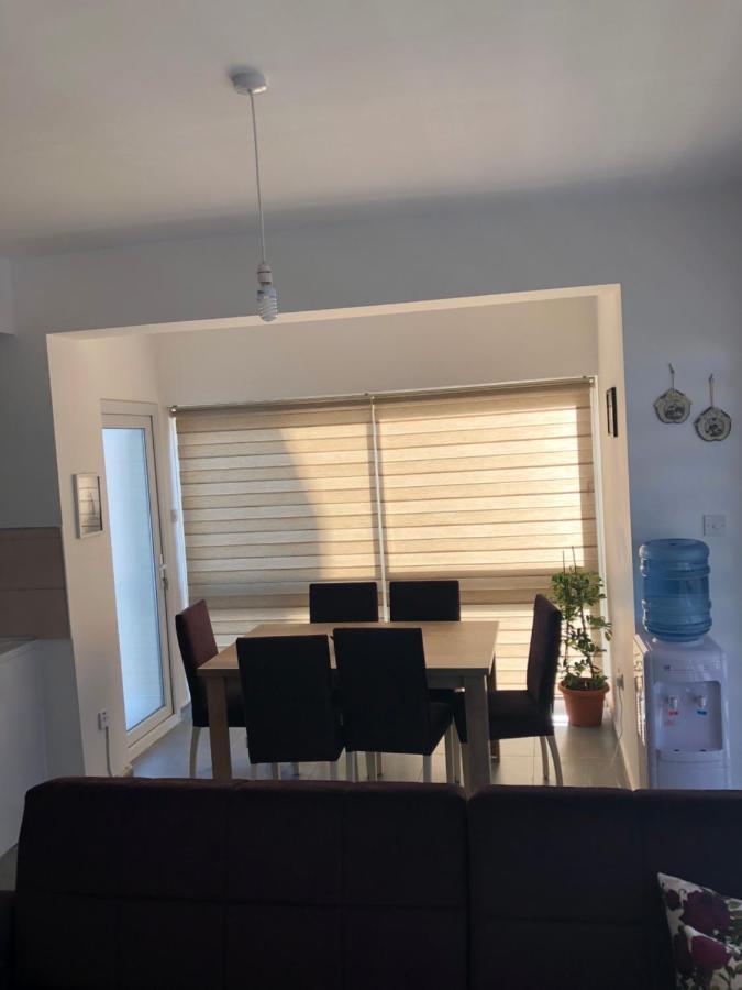 Reflex Apartment Spacious And Comfortable Нікосія Екстер'єр фото