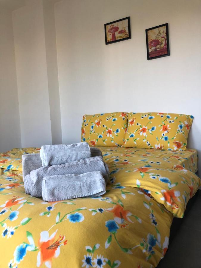 Reflex Apartment Spacious And Comfortable Нікосія Екстер'єр фото